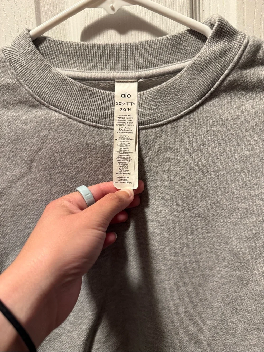 Alo Yoga Accolade Crewneck Sweatshirt Athletic Heather Grey Size XXS